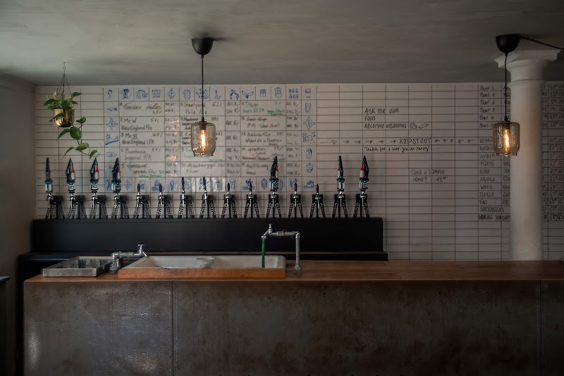 Bar Oorlam